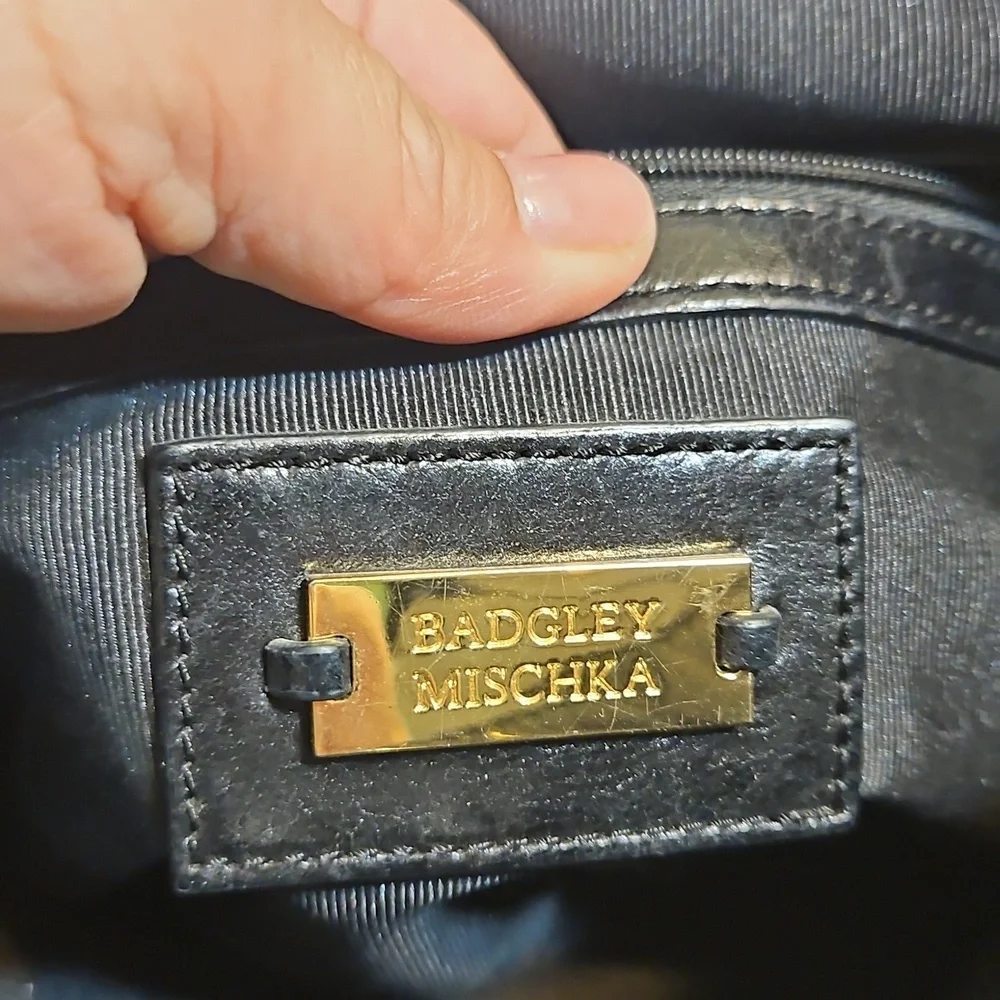 Badgley Mischka Black Patent Leather Tote Bag‎ Gold Buckle Shoulder Bag